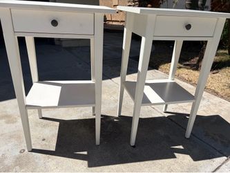 White end tables/nightstands