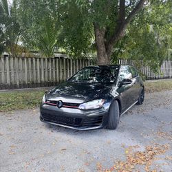2015 Golf GTI SE