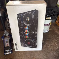 DDJ-REV7