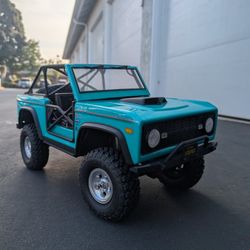 AXIAL SCX10 III Early Bronco