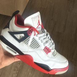 Jordan 4 Fire Red