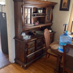 Solid Wood China Cabinet 
