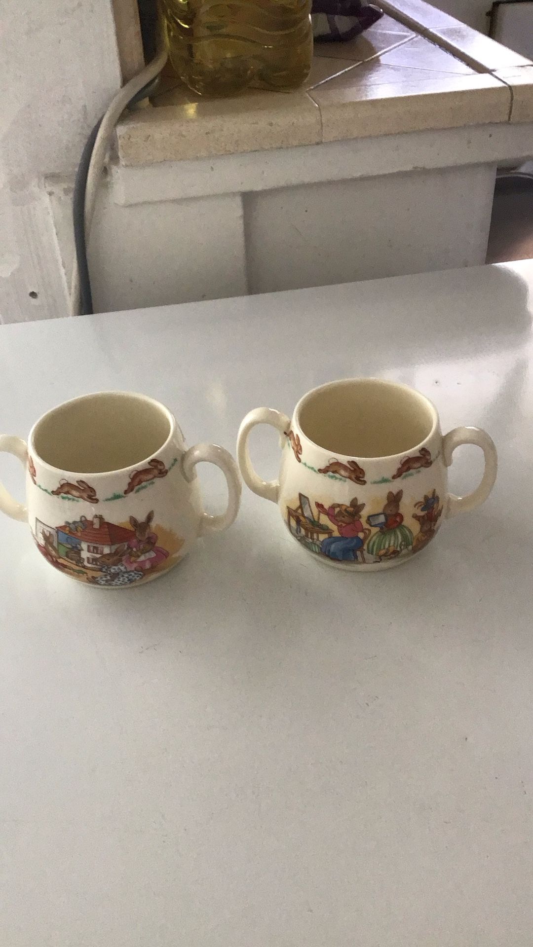 Vintage Bunny Kins By Royal Doulton Playing With Dolls Childs Cup England Dos Por 10$