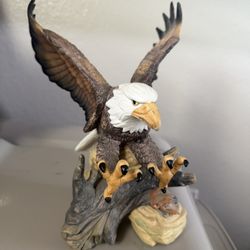 Eagle Ceramic Statue
