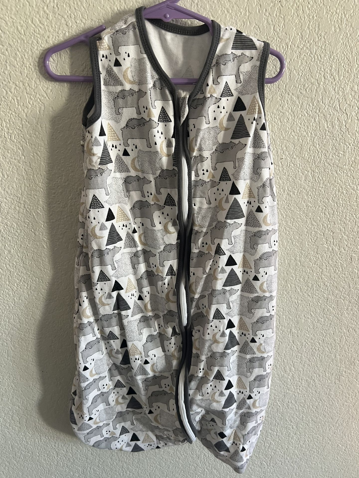 Cute Castle Sleep Sack. 6-12 Months. Used. Great Condition. 100 Percent Cotton