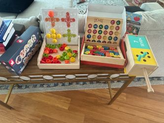 Free wooden, educational Toys