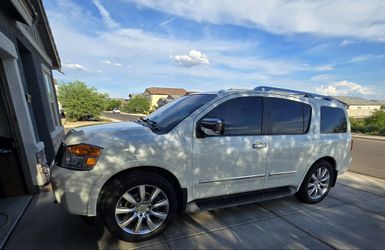 2014 Nissan Armada