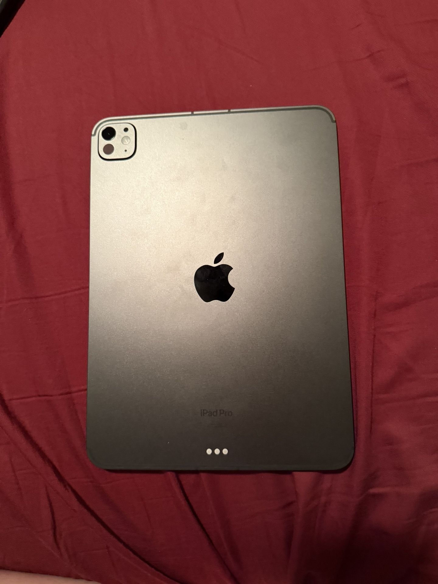 iPad Pro With Keyboard Case