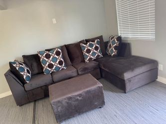 Sectional sofa couch