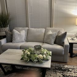 Sofa, Loveseat, Chair &Ottoman