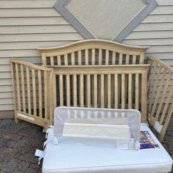 Crib set and more!
