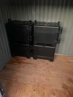 cambro heavy duty for catering