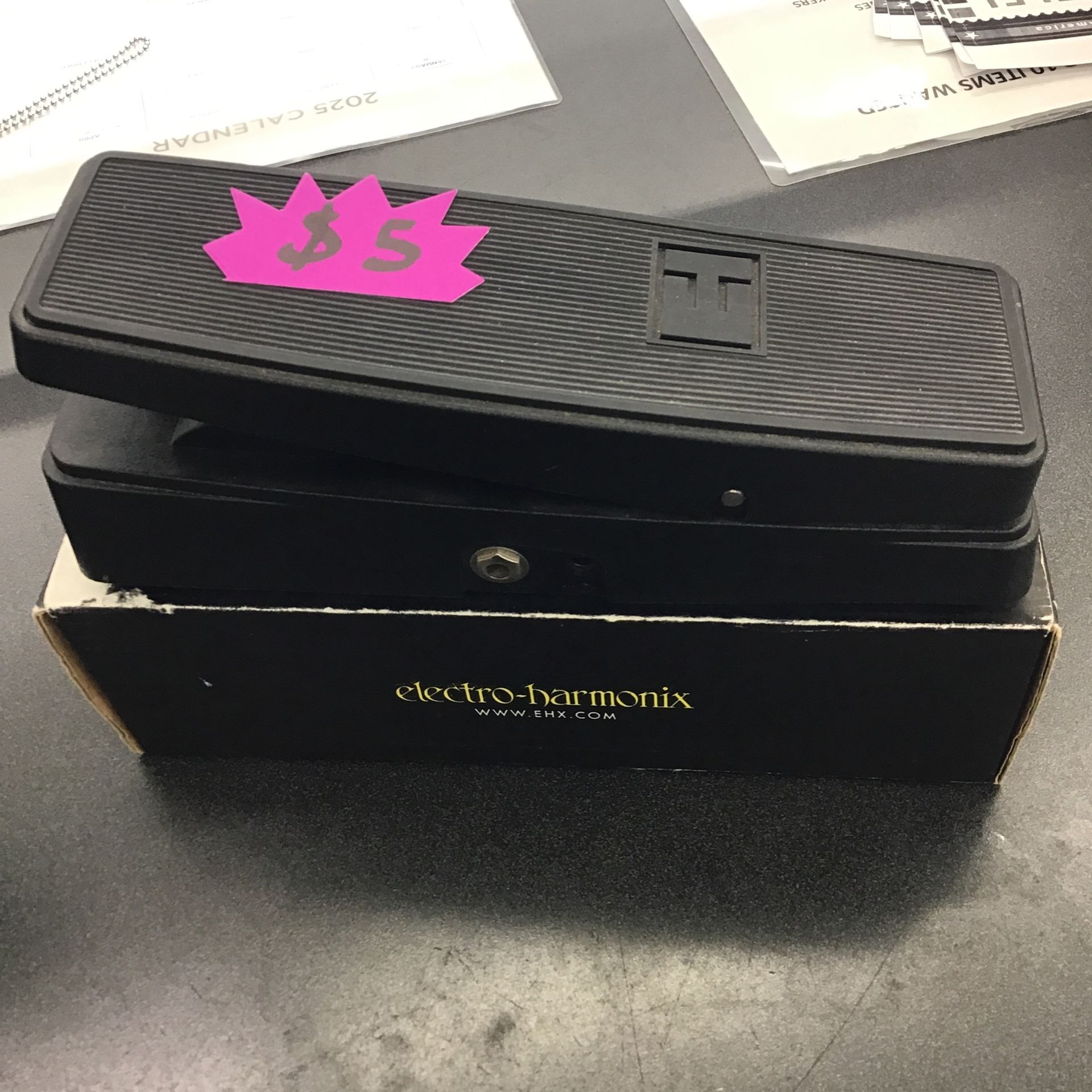 Electro Harmonix Wailer Wah Pedal