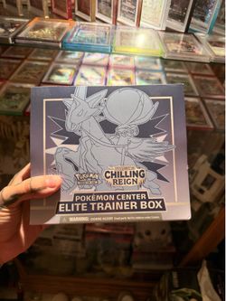 Chilling Reign Pokemon Center Elite Trainer Box [Ice Rider Calyrex] (Exclusive)