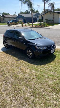 2013 Kia forte Ex, black,hatchback
