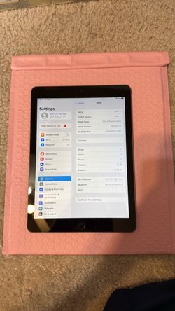 Beautiful iPad 6th generation 32gb