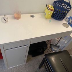 White Dresser