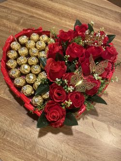 Give mom a sweet gift 💝