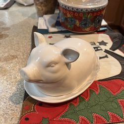 Country Pig Butter Dish