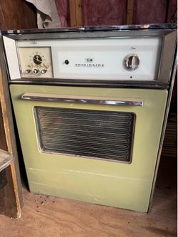 Vintage General Electric oven & stovetop