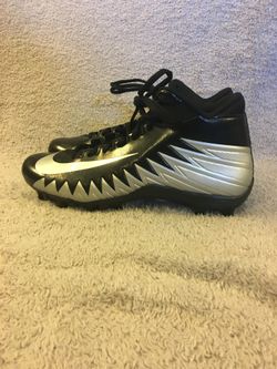Football cleats size 10.5
