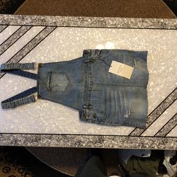 Skirtall Size Medium 