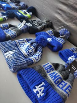 Beanies/hats