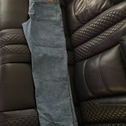 Worn Twice-Free World Jeans Size 40- Light blue 