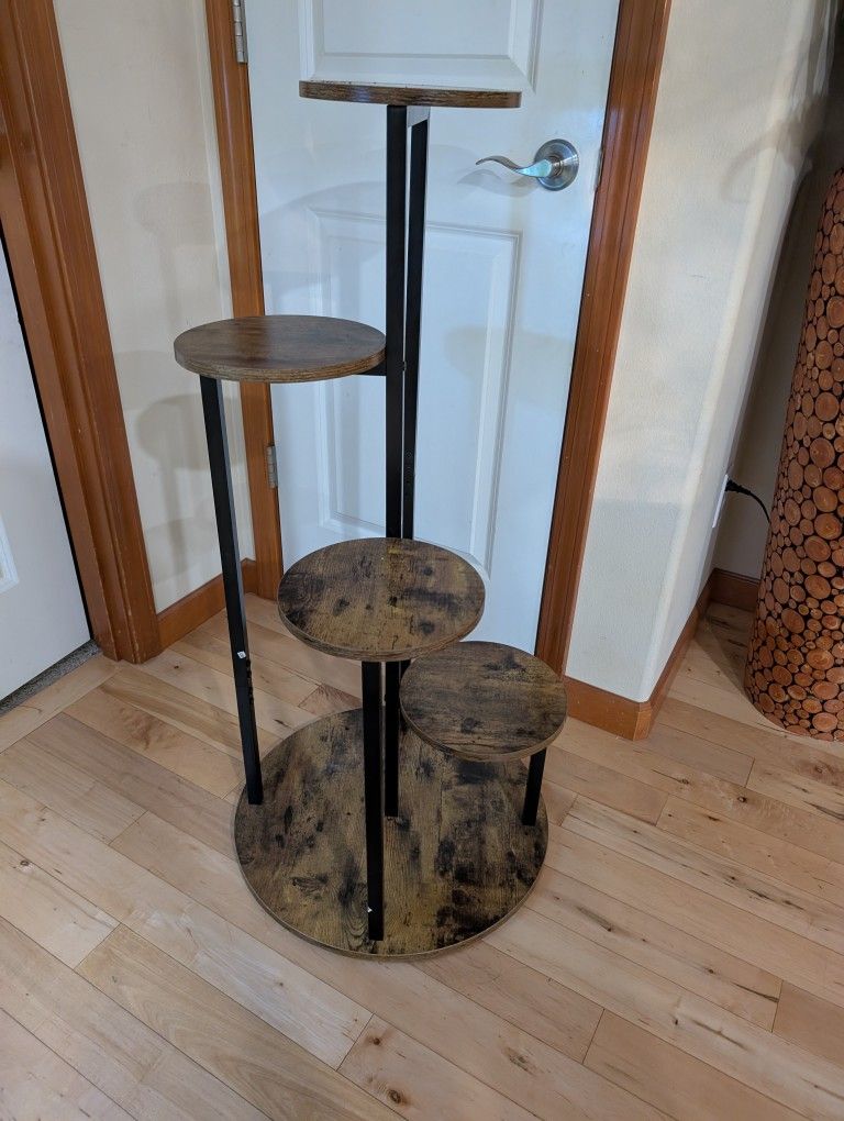 4 Tier Plant/Decoration Stand