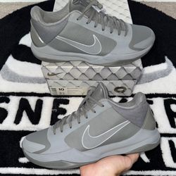 Nike Kobe 5 Fade to Black (Size 10) PROMO Size Tag