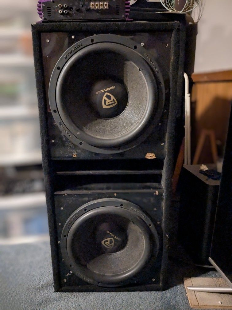Dual 4-Ohm 12" Rockville Subs w/ Ported Box