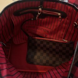 Louis Vuitton Neverfull MM