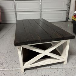 Wood Rustic Coffee Table 