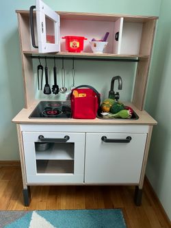 Kids kitchen Toy IKEA DUKTIG like NEW!