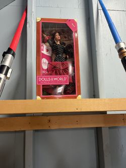 Dolls Of The World Barbie(Spain)