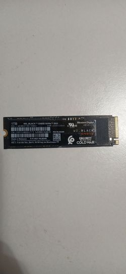 SSD Western Digital Black SN850 NVMe de 1 TB, específicamente la edición especial de Call of Duty: Black Ops Cold War