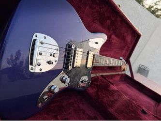 Squier jaguar purple metallic (heavily modified)