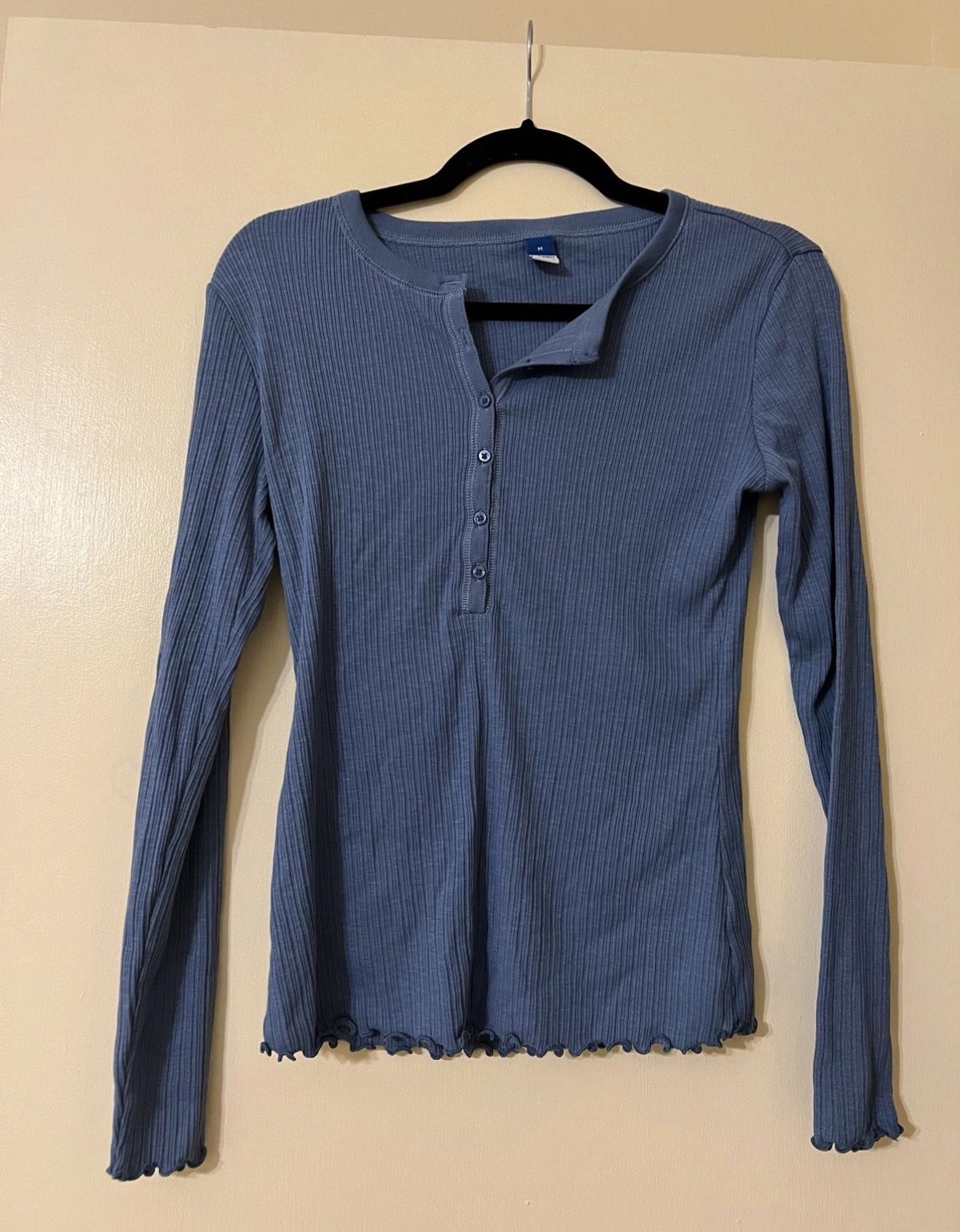 Old Navy Women’s Long Sleeved Shirt