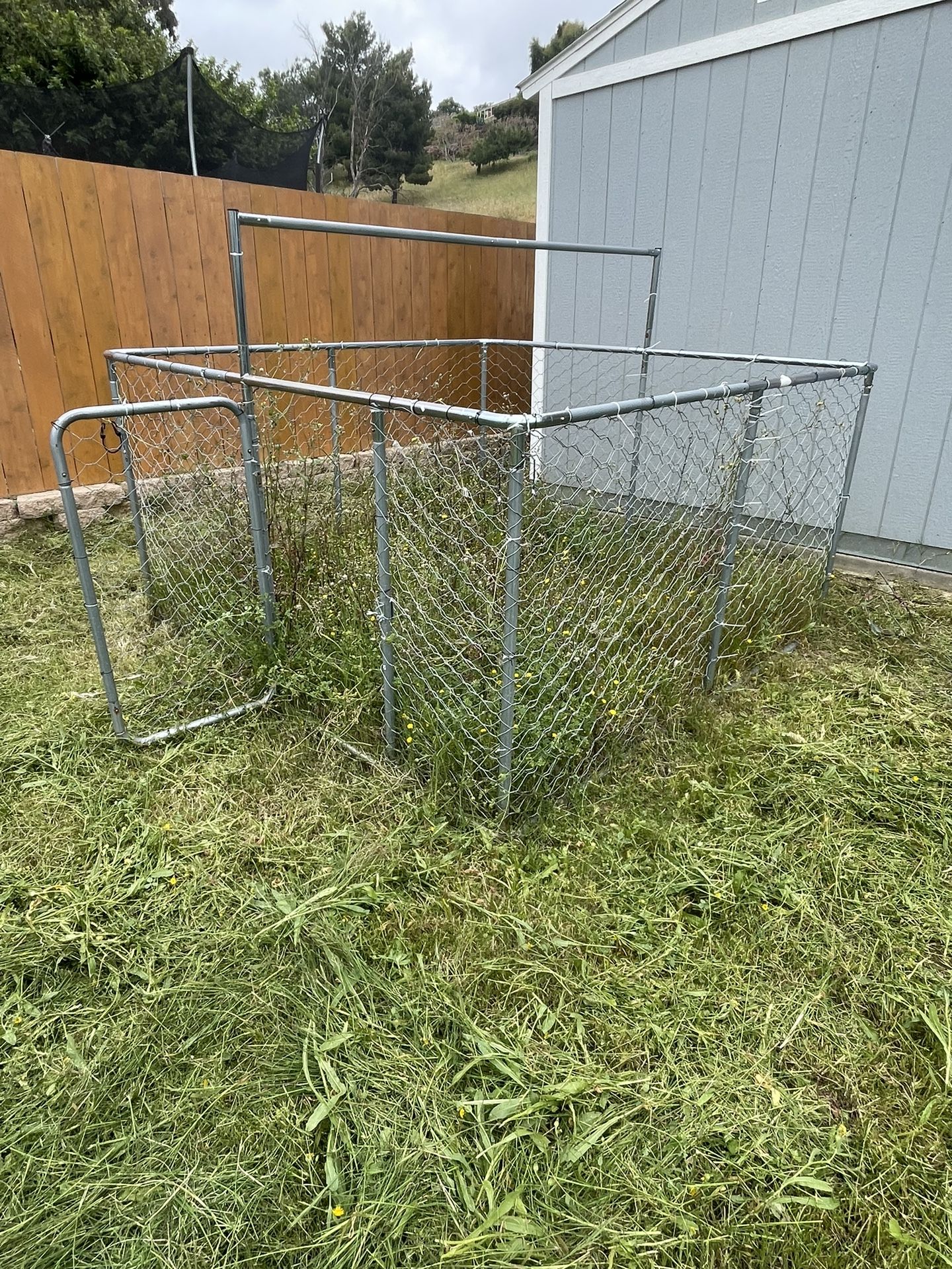 Free Fence Enclosure