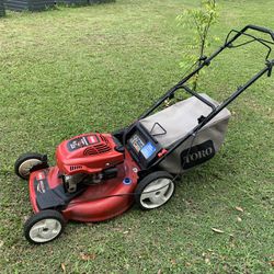 22 in. Recycler® w/Personal Pace® Gas Lawn Mower (includes bag)