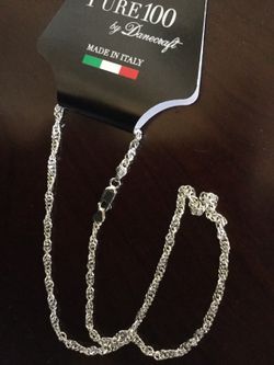 Made in Italy 🇮🇹🌺🌿 Silver necklace new ! Visit Eva's OfferUp page