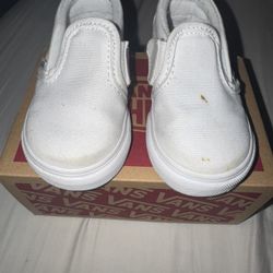 Tiny Vans 
