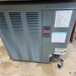 Used A/c Unit R22 2 Tons
