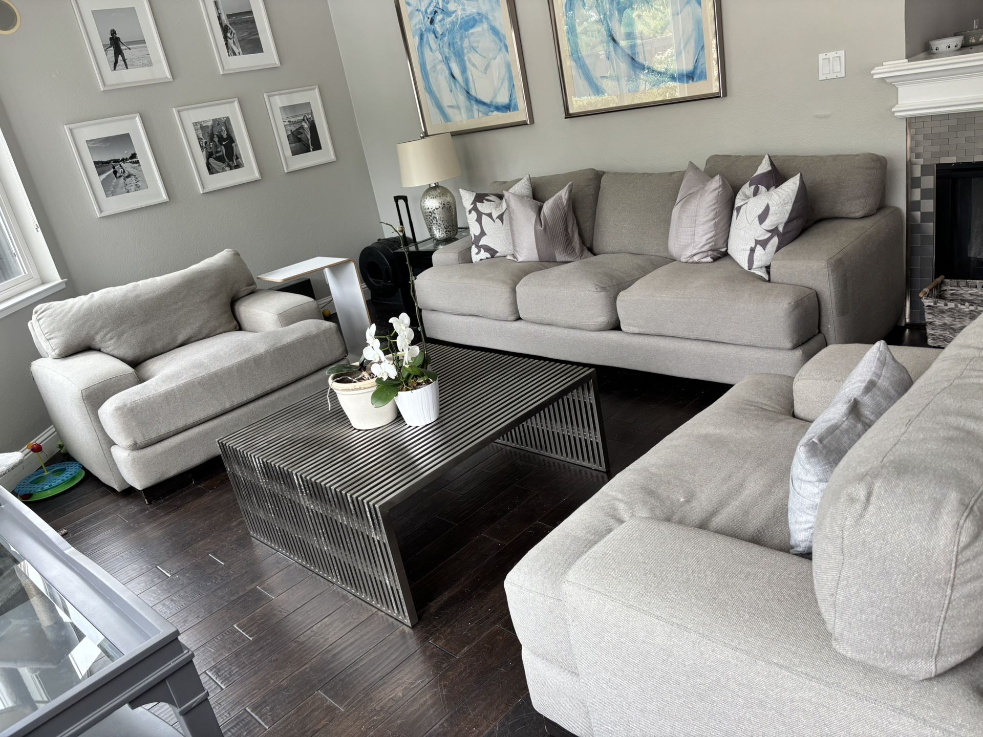 Sofa Set