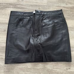 Lamarque Black Leather Mini Skirt 