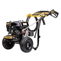 (NEW) Dewalt 3600 PSI 2.5 GPM Gas Pressure Washer
