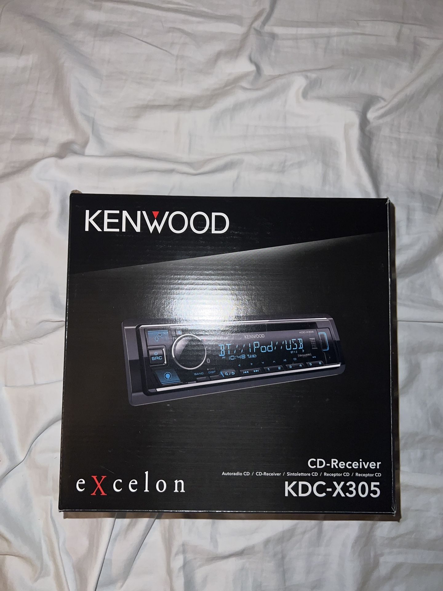 Kenwood Excelon Single Din Receiver/Stereo