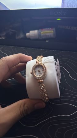 Adrienne Vittadini watch
