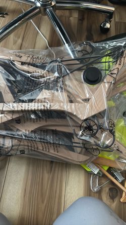 light wood hangers  20 pieces $12.