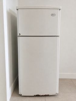 Small refrigerator